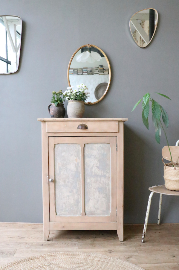 Comment restaurer un meuble ancien ? – Bilboquet Deco
