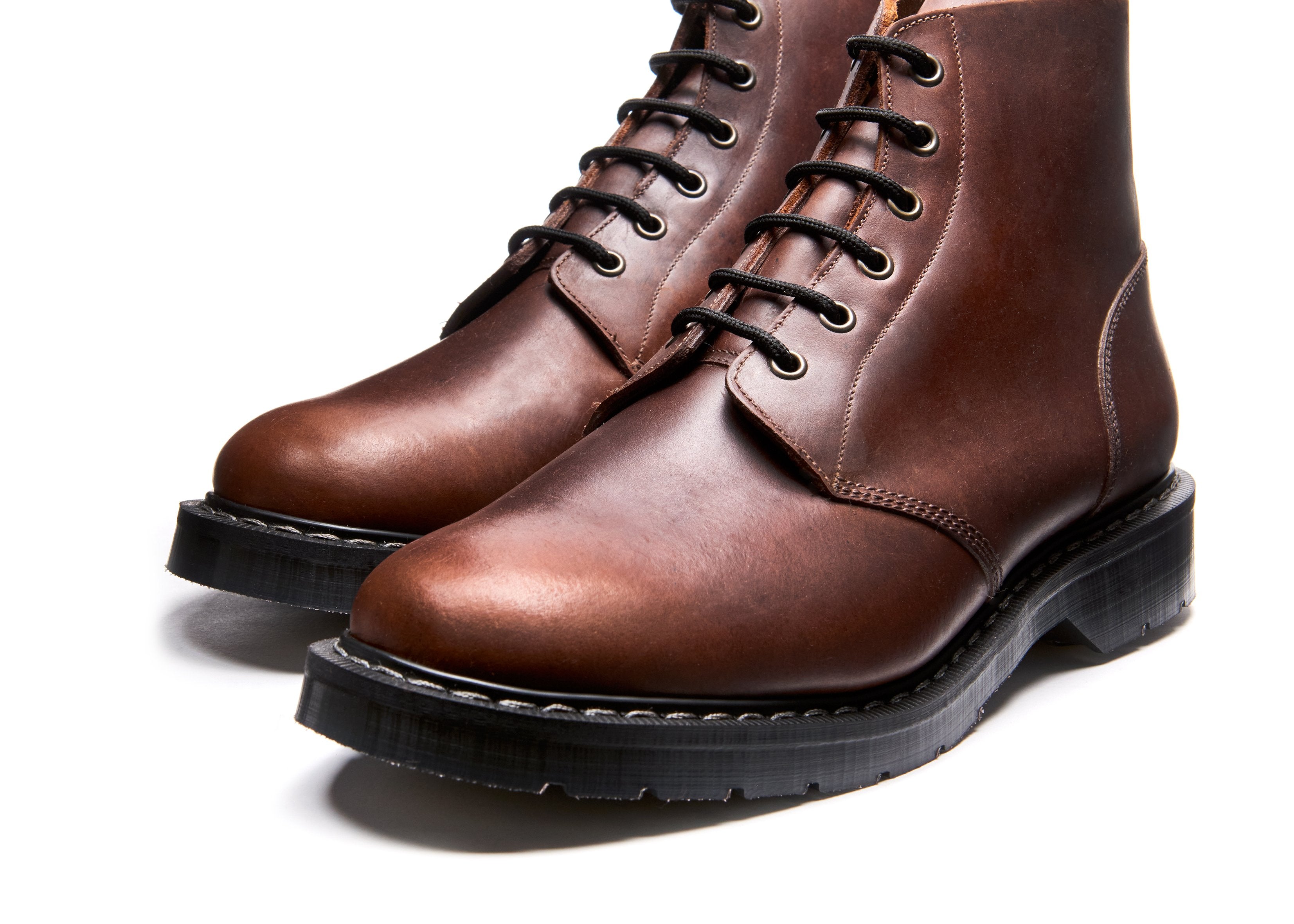 solovair chestnut derby boot