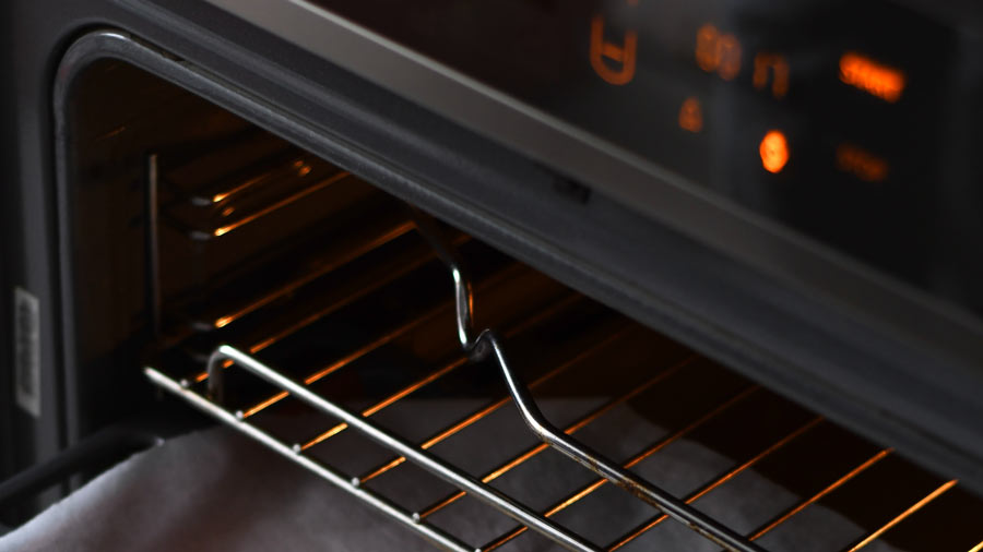 how to clean my oven