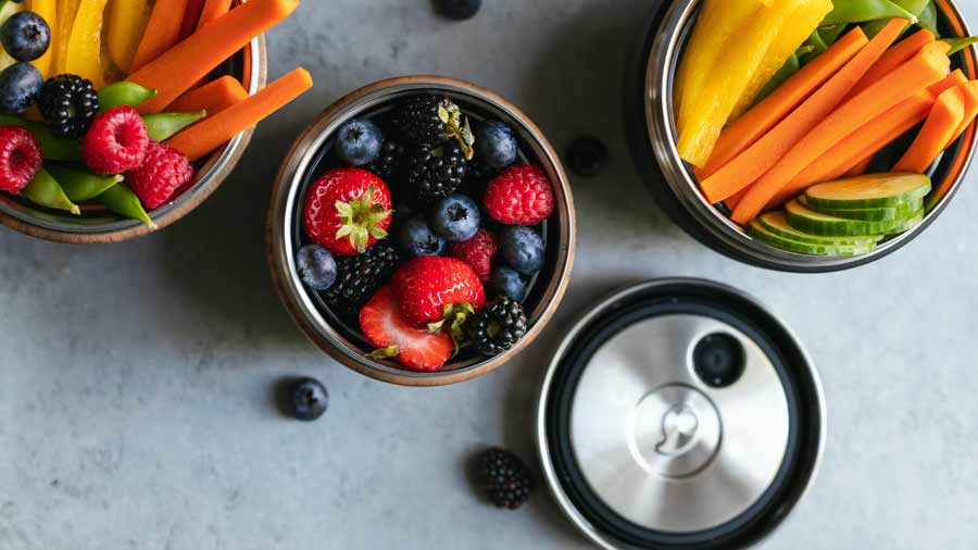 back lunches on reusable containers