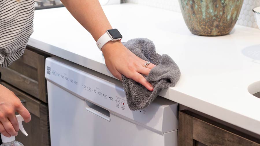 Puracy Microfiber Towel: Your Secret Cleaning Weapon