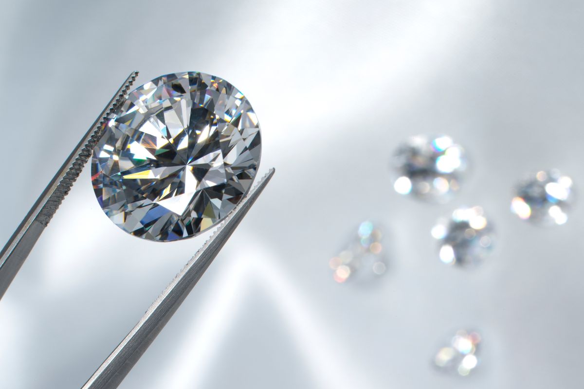 A close up view of heat treated diamond.