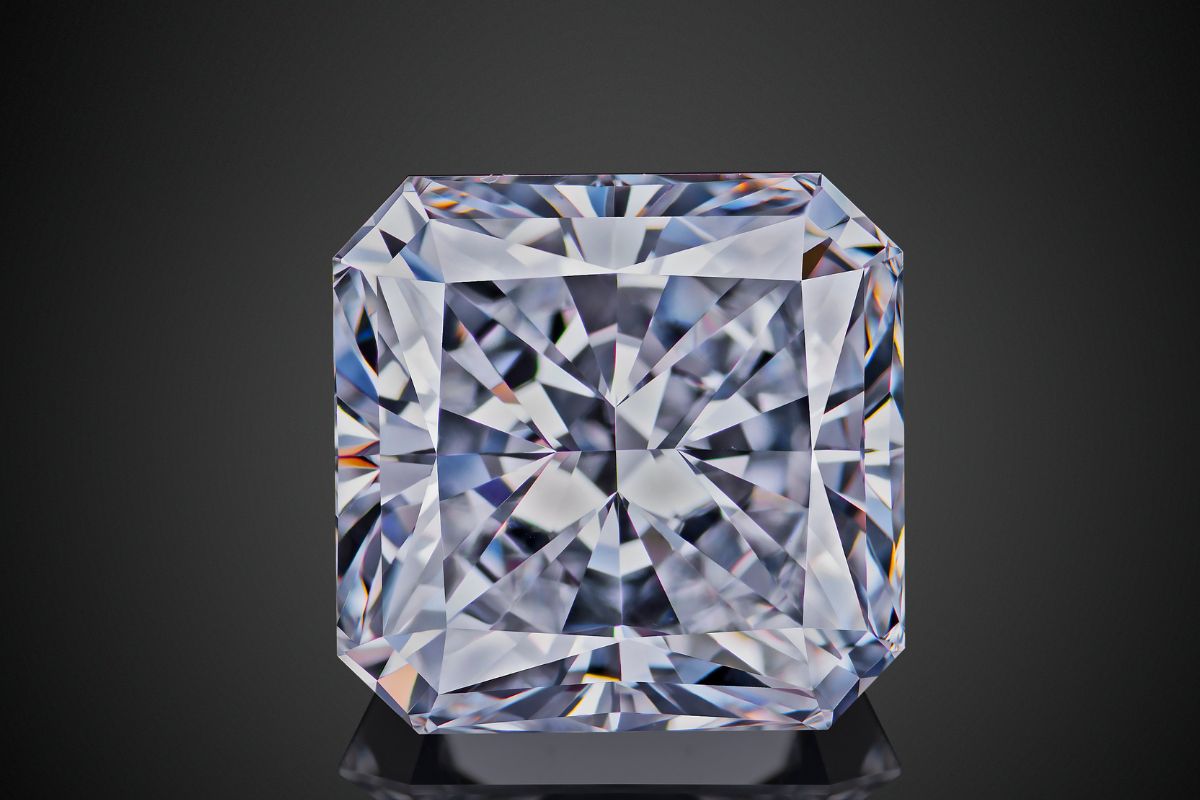 Asscher Cut Diamond Close Up View