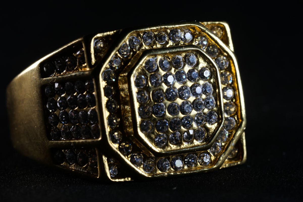 Beautiful melee diamond ring design for men.