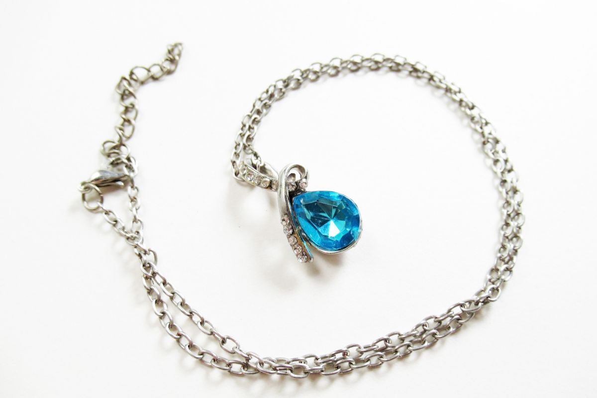 Blue Topaz Diamond Chain