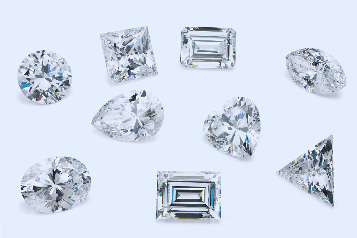 Oval Diamond Size Chart on Hand: A Visual Guide