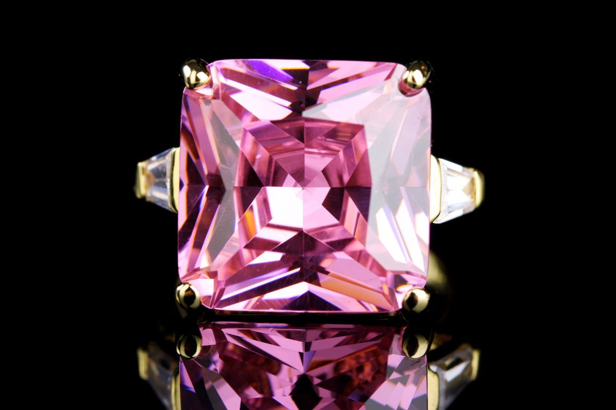 Morganite ring with four prongs