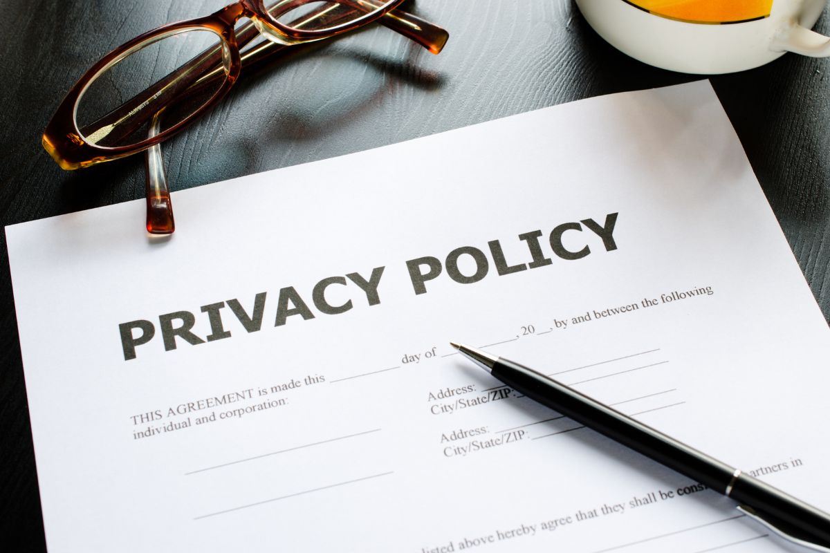 Privacy policy of a diamond company