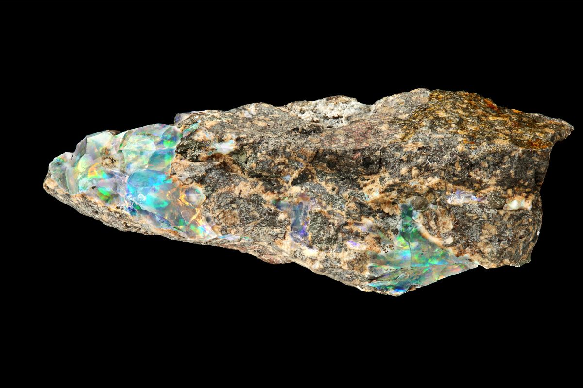 Raw form of opal in the picture.