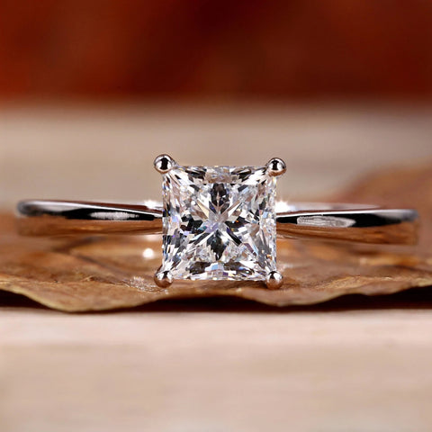 1.0 CT Princess Cut Lab Grown Diamond Solitaire Engagement Ring