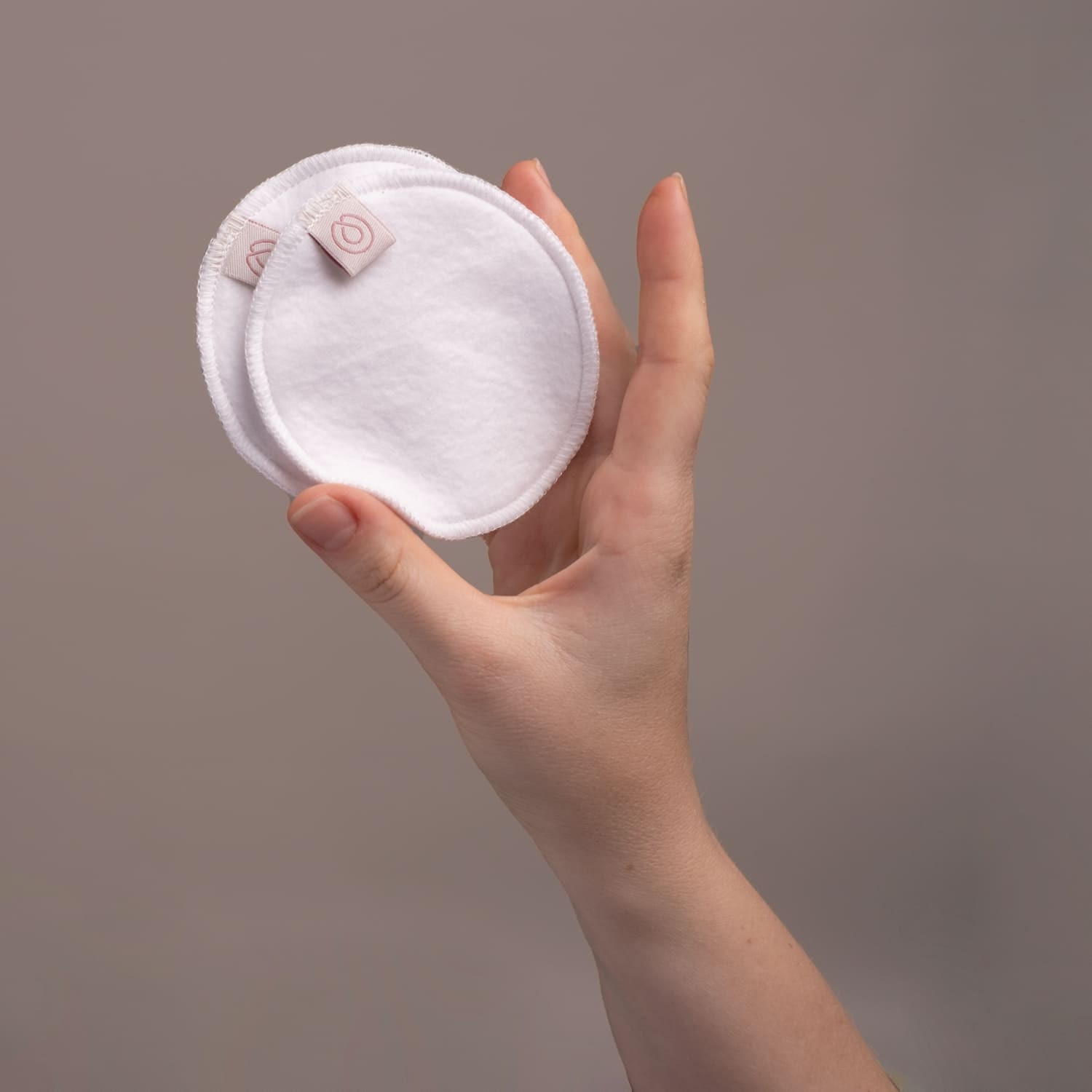Reusable make-up pads