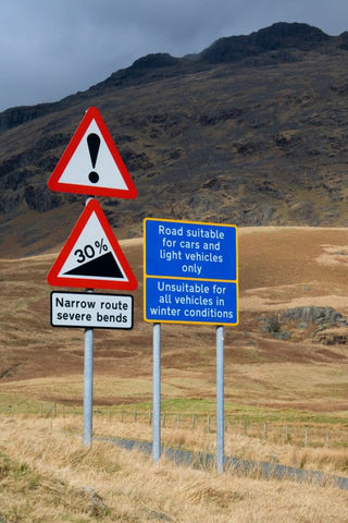 Hard Knott Pass signalisation