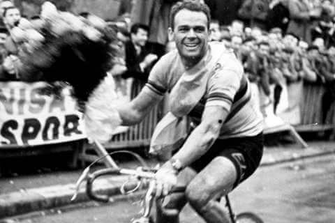 Rik Van Steenbergen Meilleur cycliste belges de l'histoire.