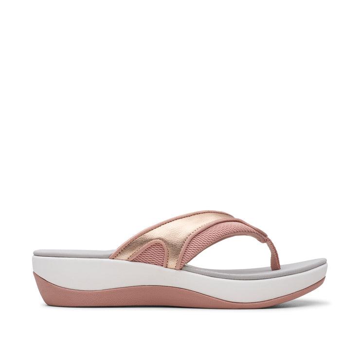 clarks rose gold flip flops