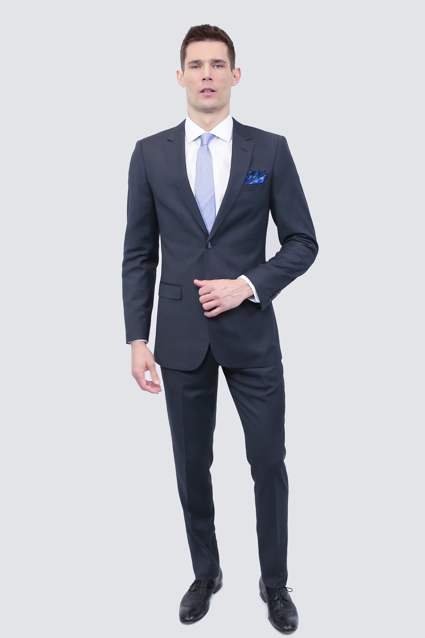 Tailor's Stretch Blend Suit, Charcoal Grey