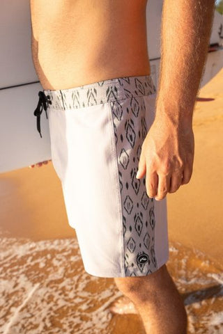 panel boardshort