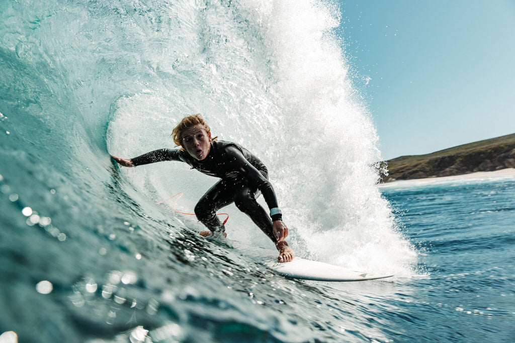 Rusty team rider Cruz Sheridan in a barrel