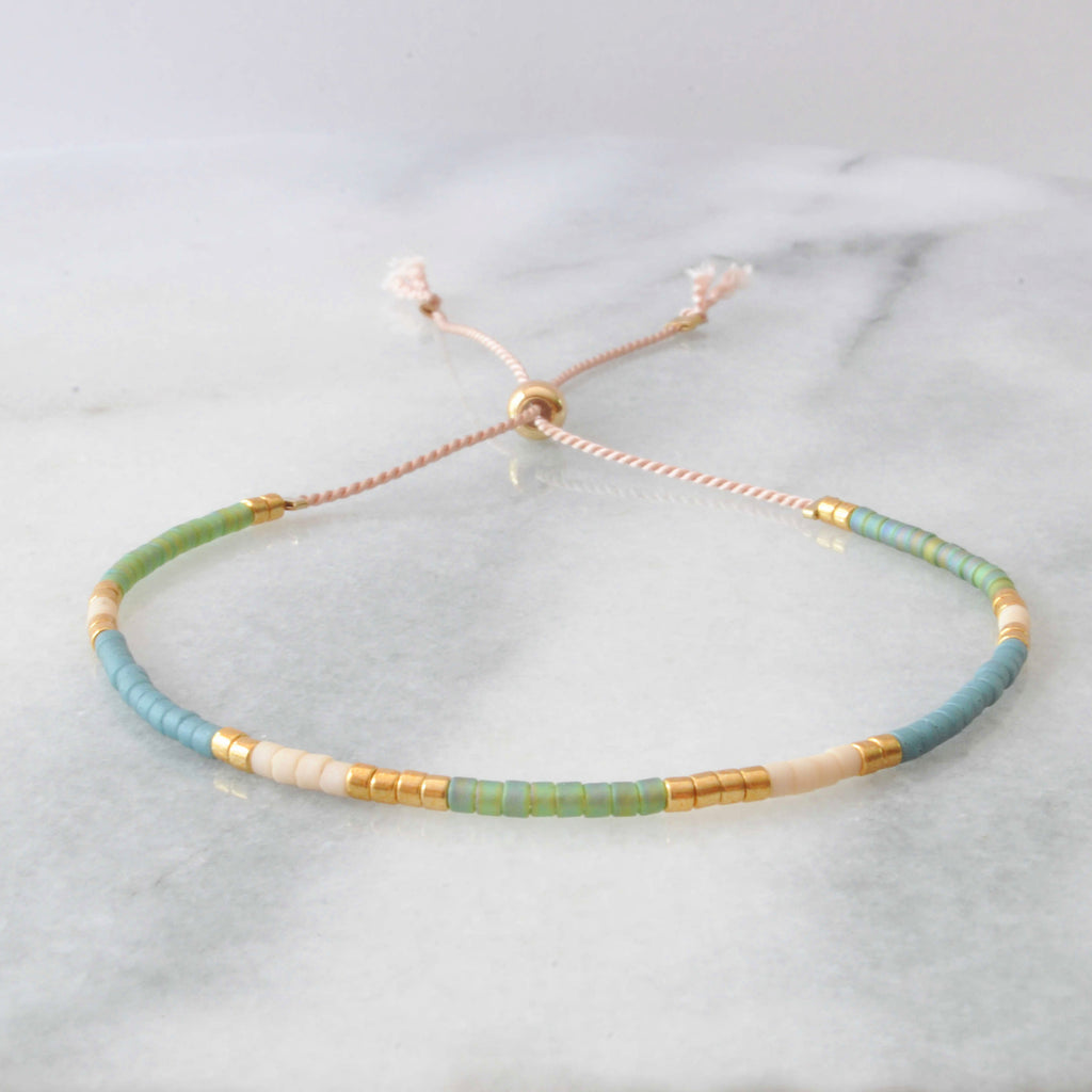 Beaded String Bracelet — CREAMY