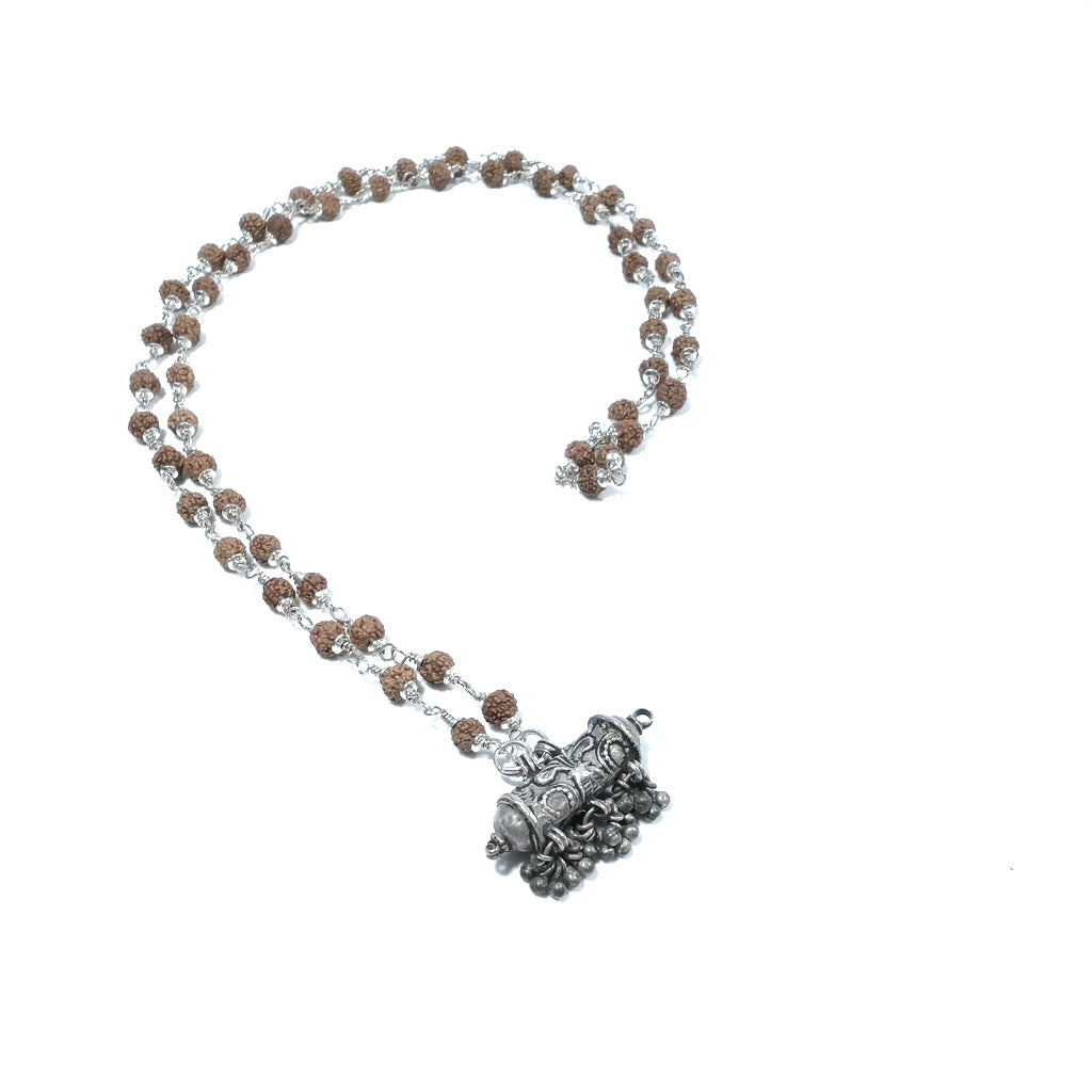 Japa Mala Ethnische Halskette - 54 Rudraksha 5 mukhi | Antiker silberner Gebetshalter