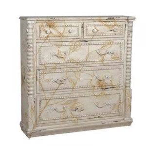 Cottage style chest