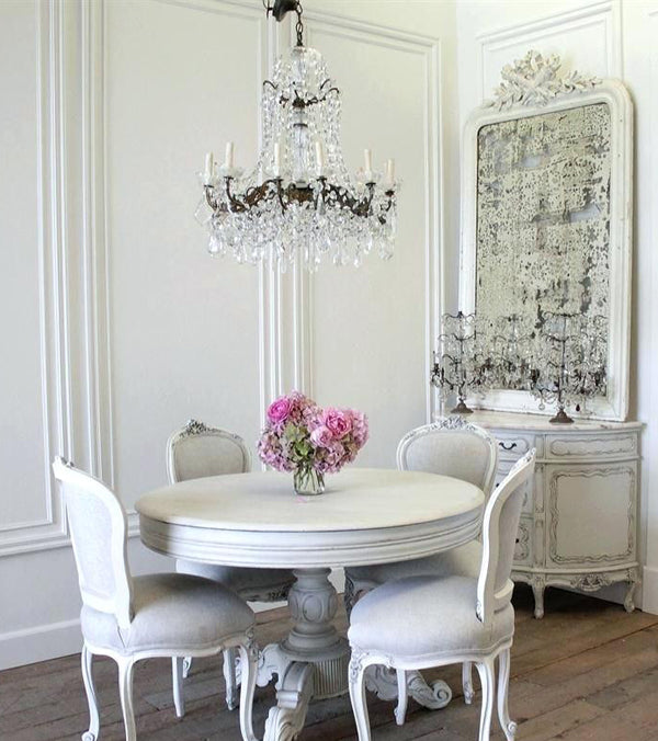 Shabby Chic Dining Room with round pedestal table