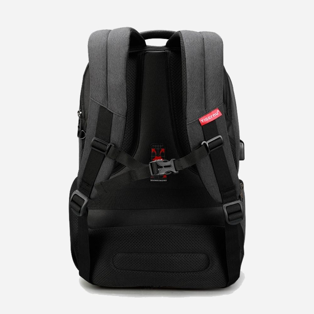 The Bargainâ¢ Pro Backpack