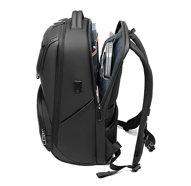 The Ambitionâ¢ Pro Backpack