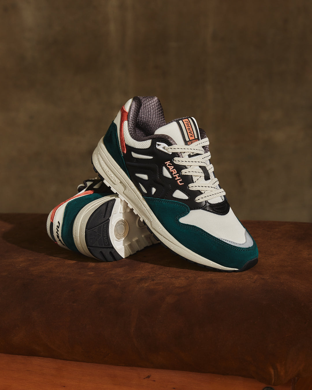 Karhu Legacy 96