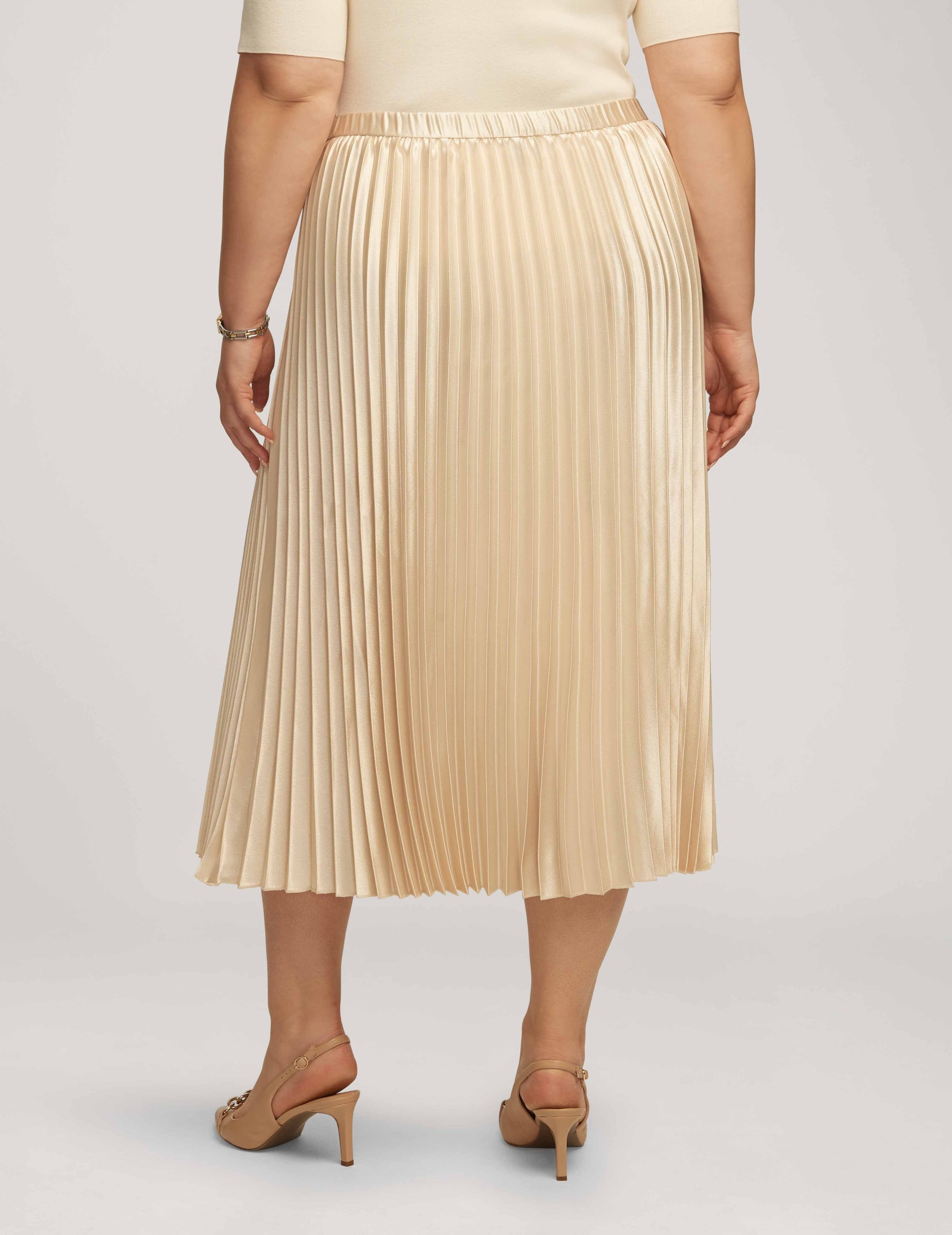 Anne Klein Plus Size Satin Crepe Pull On Pleated Skirt
