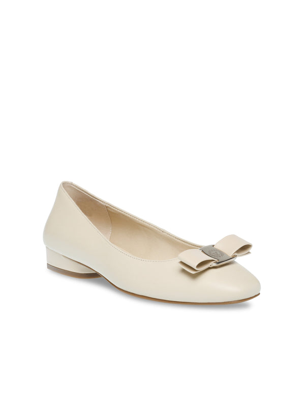 Shoes-Flats-Anne Klein