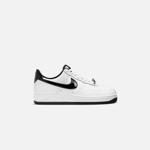 Nike Womens Air Force 1 '07 SE (DQ7582-100) Sail/Team Red / 11.5