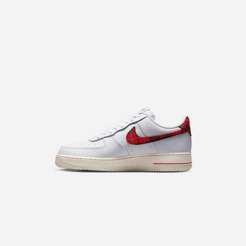 Nike Air Force 1 '07 LV8 - White / Pure Platinum / Black – Kith Europe