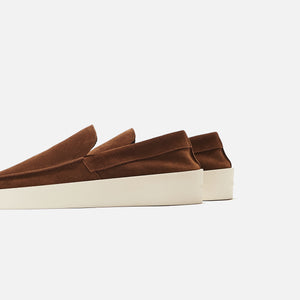 Fear of God The Loafer Reverse Suede - Tobacco – Kith Europe