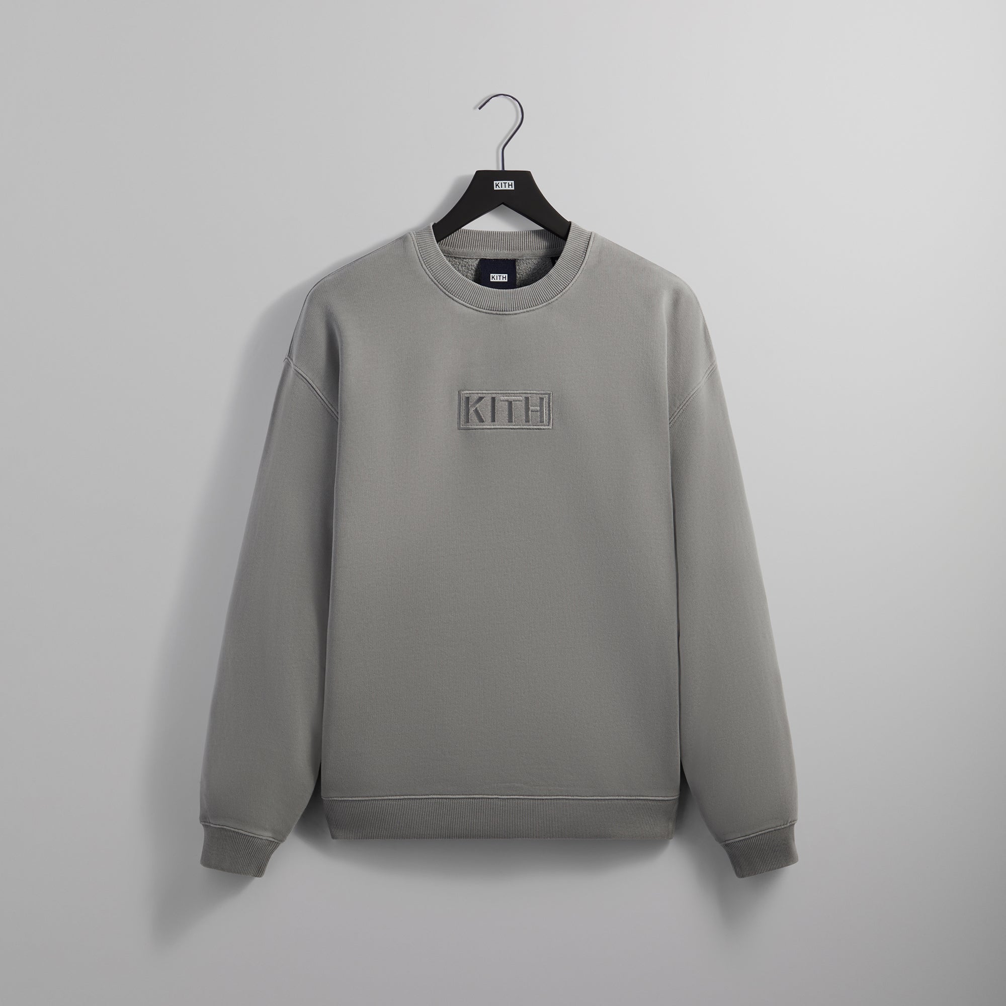 Kith Cyber Monday Crewneck - Statue – Kith Europe