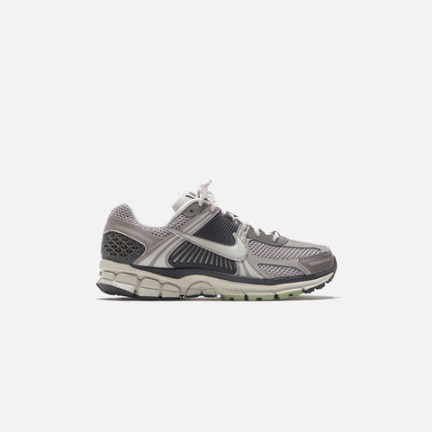 Nike Zoom Pegasus 35 Turbo Wolf Grey Hot Punch (Women#39;s)