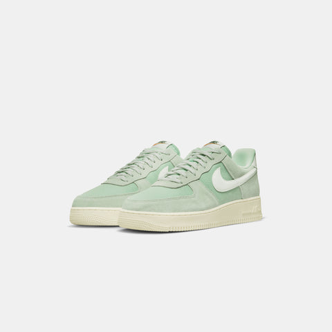 Nike Air Force 1 '07 LV8 'Coconut Milk Hyper Royal