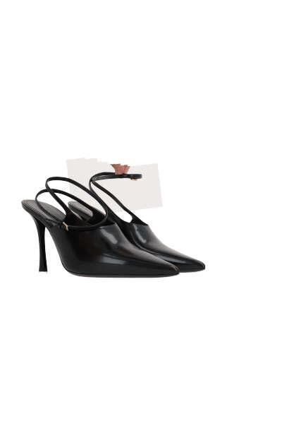 Shop Givenchy With Heel In Black