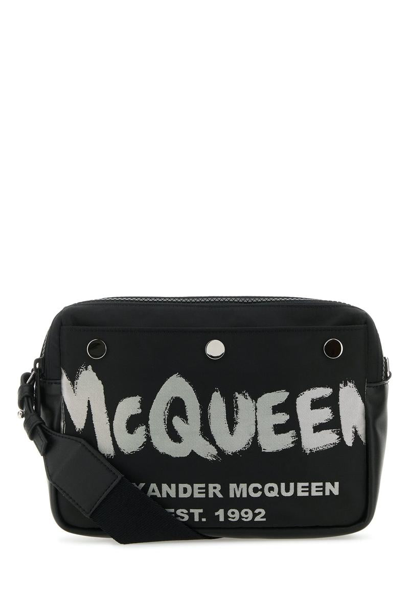 Shop Alexander Mcqueen Shoulder Bags In Black