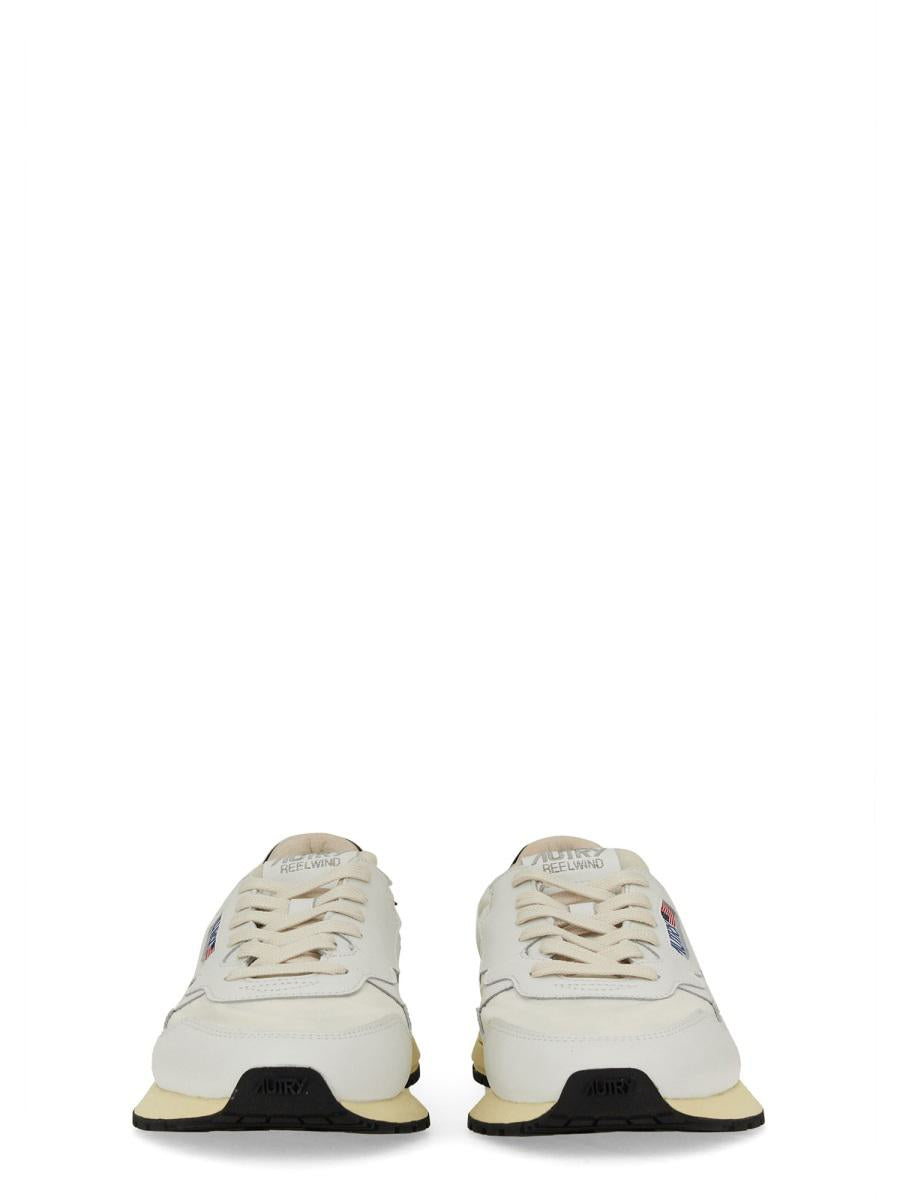 Shop Autry Sneaker "reelwind" Low In White