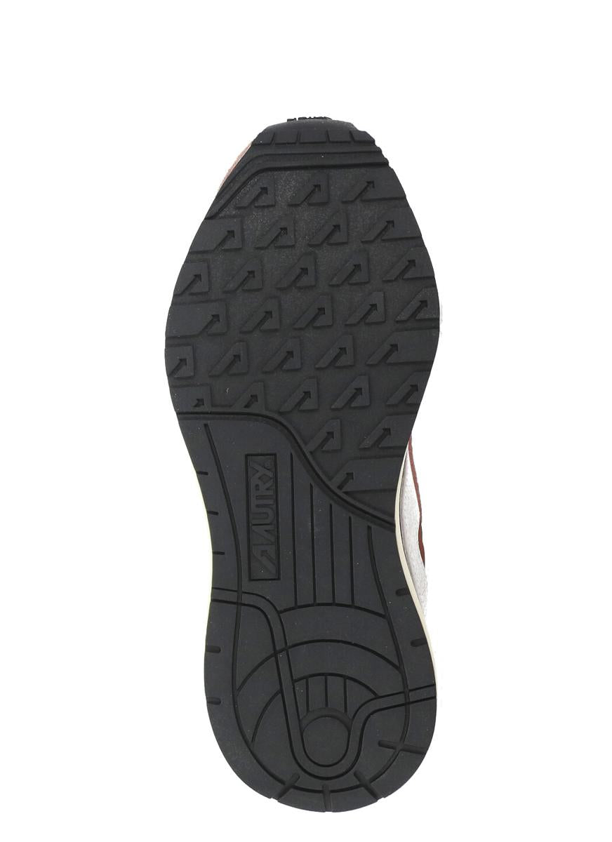 Autry Low Top Sneakers Contrasting Inserts In Pink