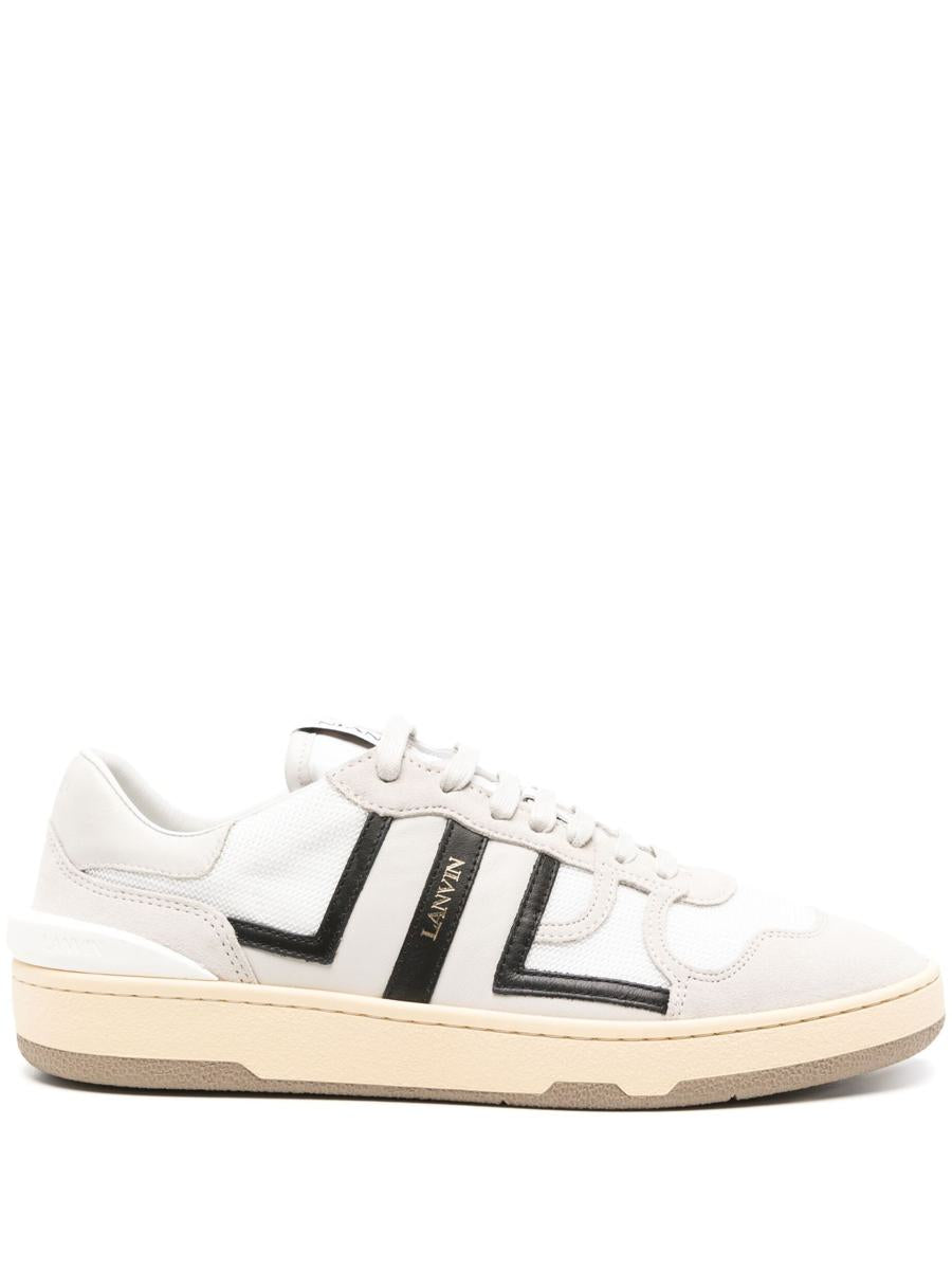 Shop Lanvin Clay Low Top Sneakers Shoes In B104 Black/off White