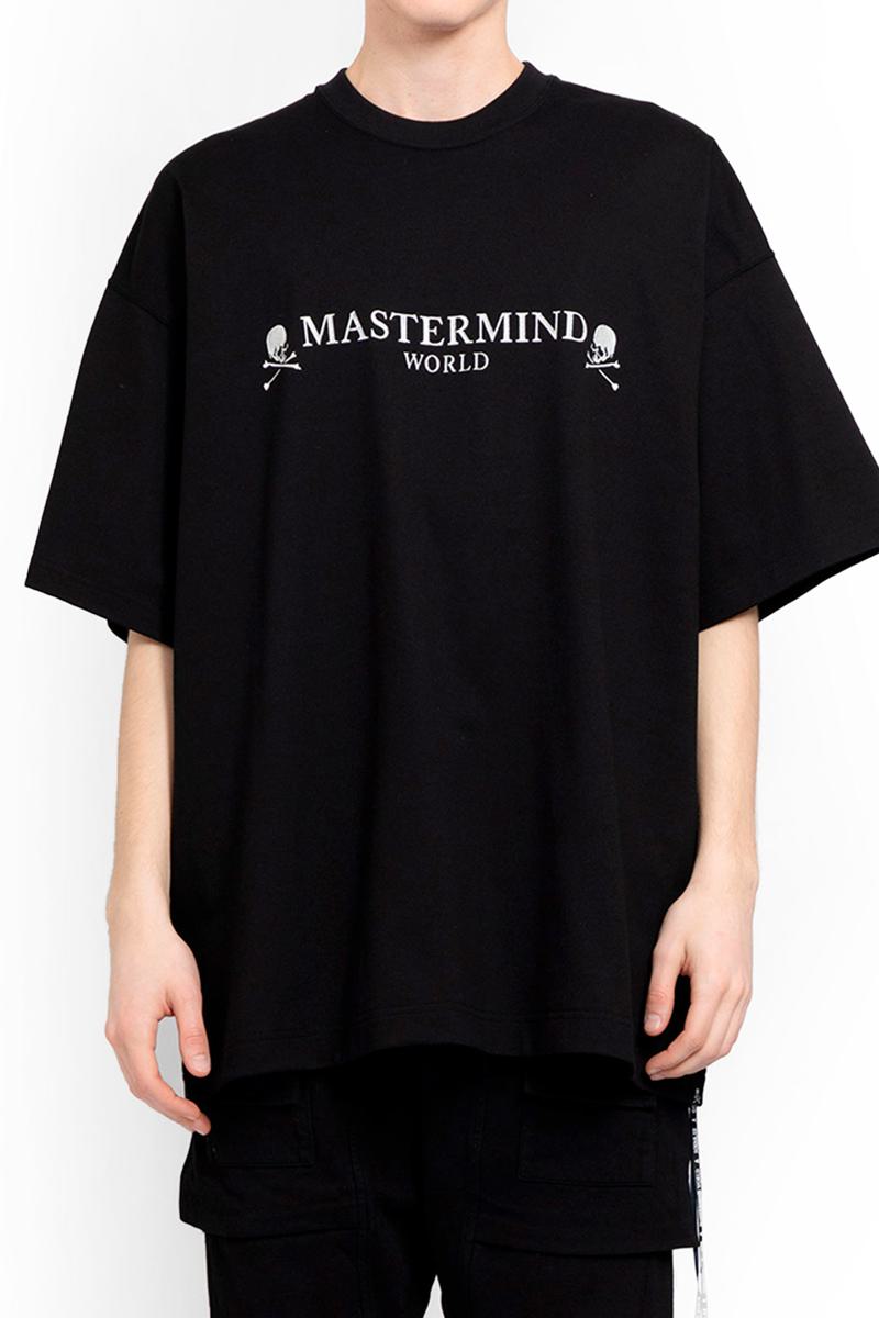 Shop Mastermind Japan Mastermind World T-shirts In Black