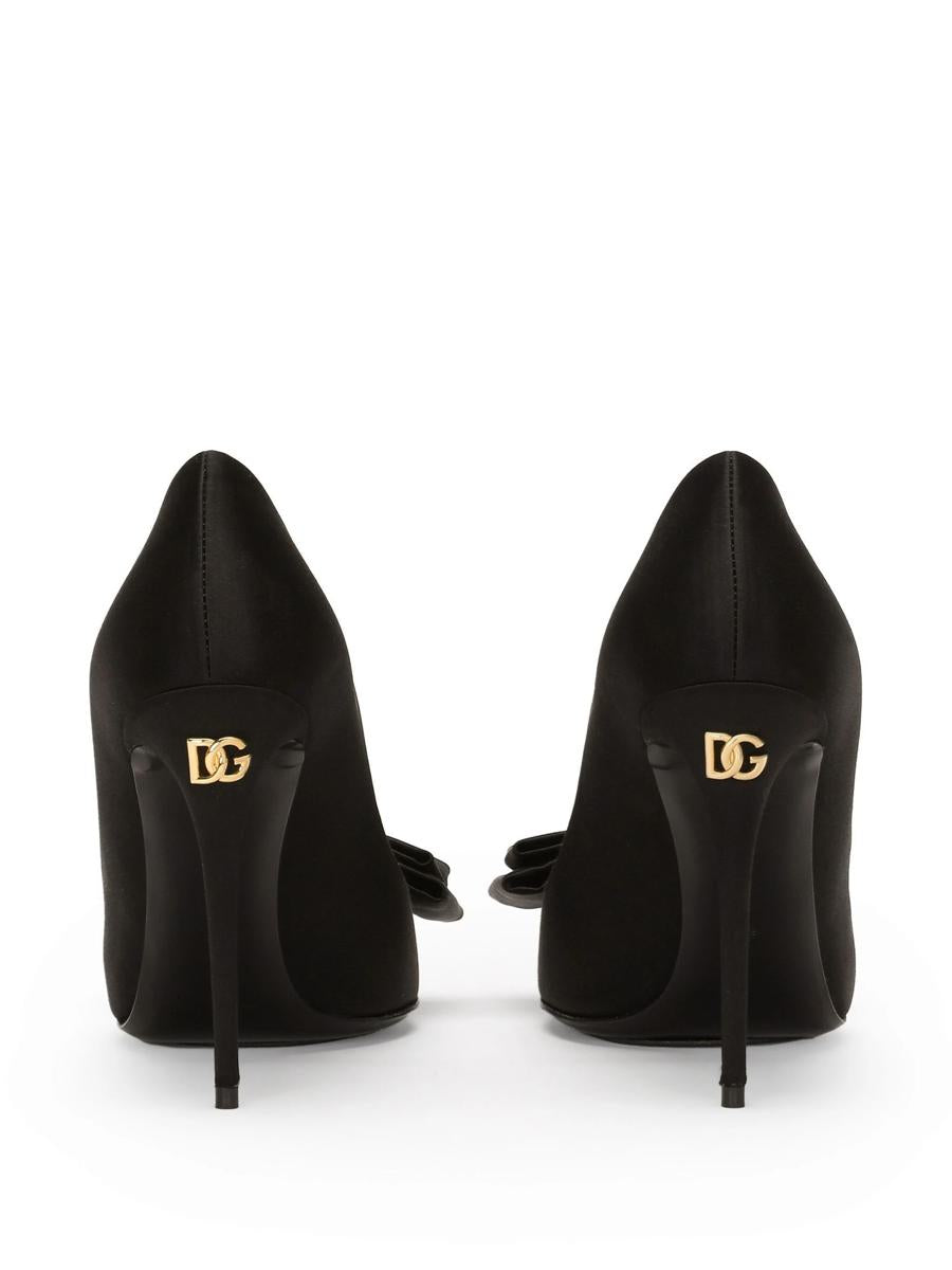 Shop Dolce & Gabbana Décolleté Shoes In Black