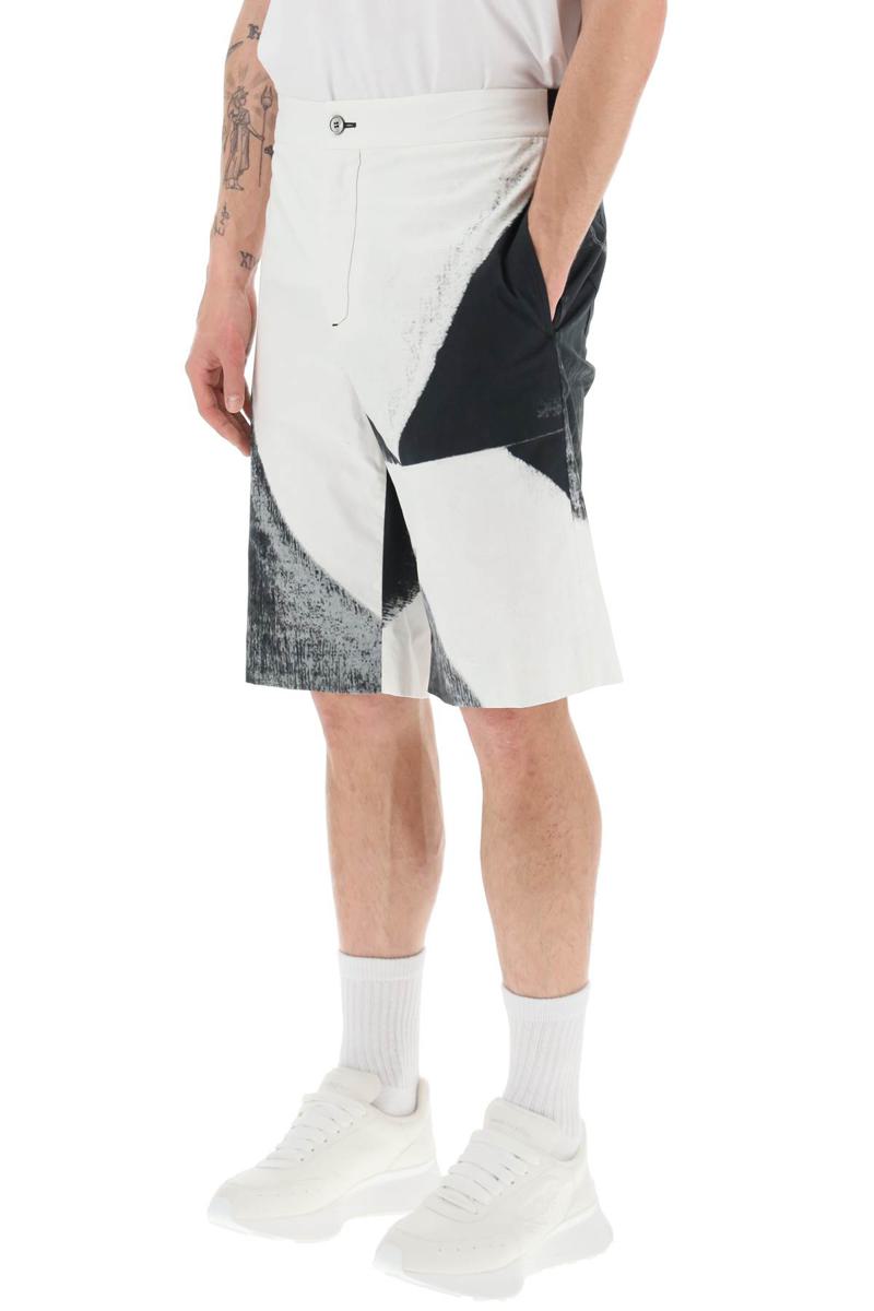 Shop Alexander Mcqueen Brushstroke Shorts In Bianco
