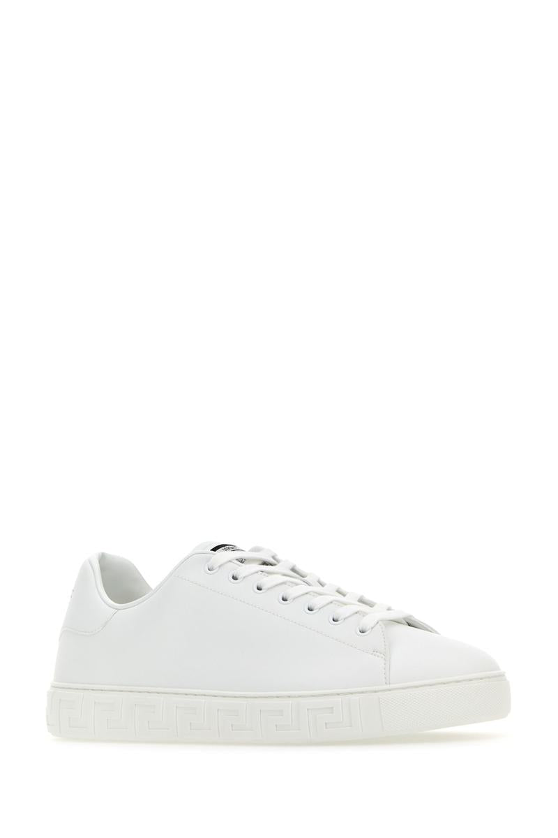 Shop Versace Sneakers In White1w010