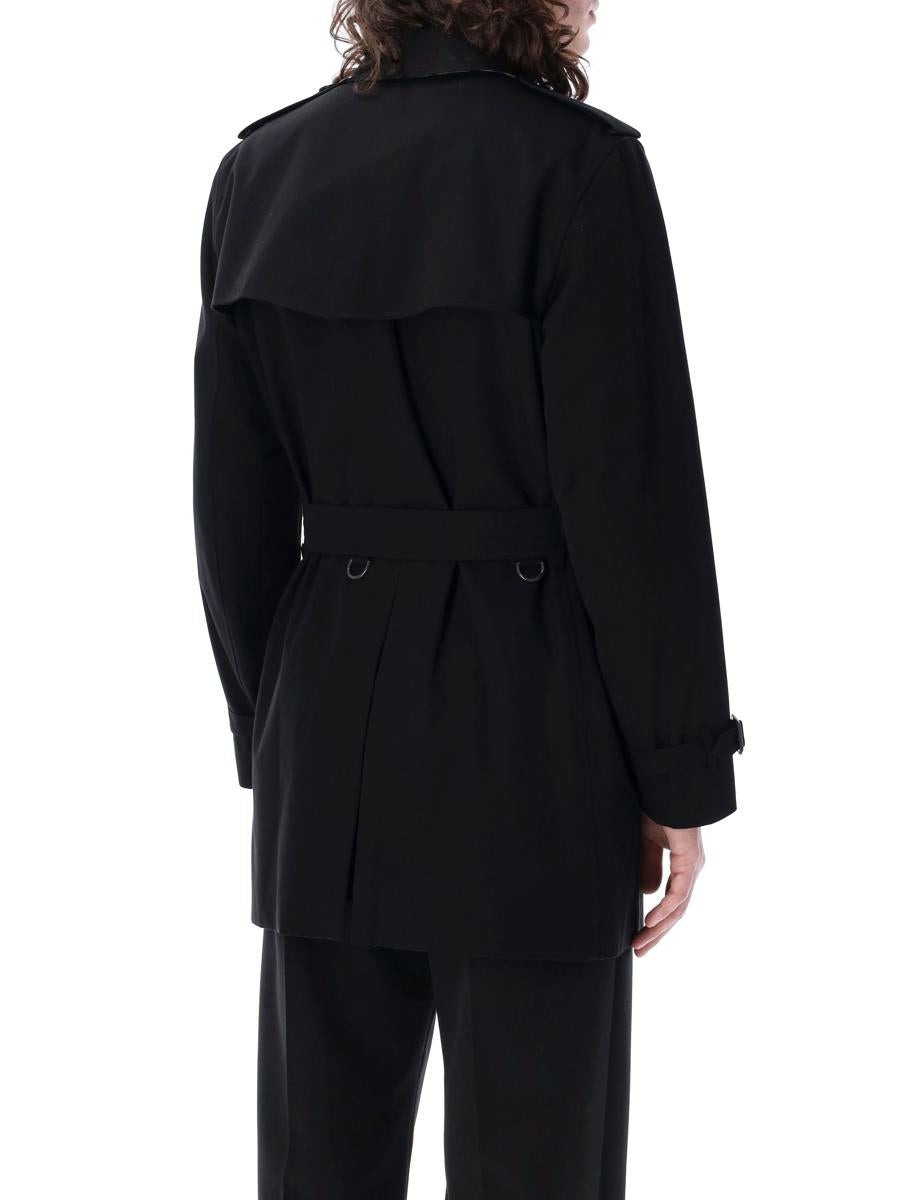 Shop Burberry Short Kensington Heritage Trench Coat In Black