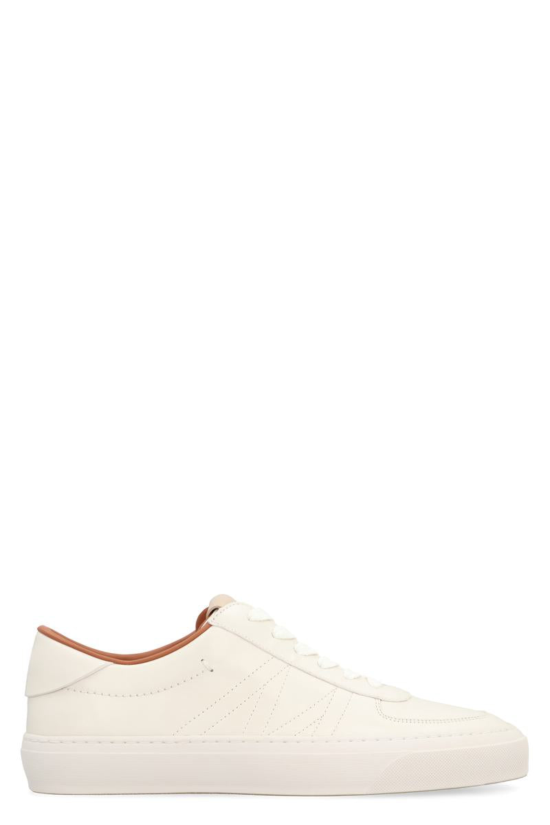 Moncler Monclub Leather Low-top Sneakers In White