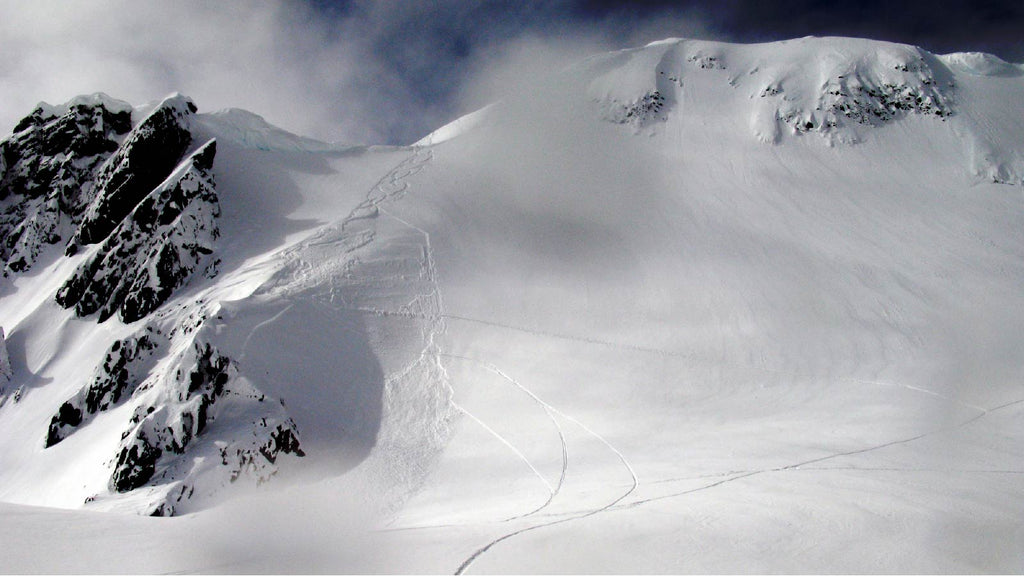 Wind slab triggered while skiing from the summit of Cayoosh - Photo: Christine Feleki