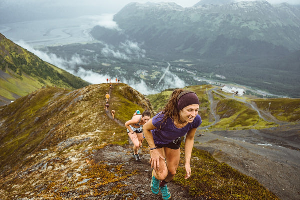 Pallas Snowboards team rider Erin Storck trail running for snowboard training