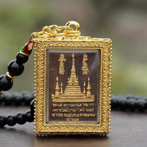 The Thai Four-Faces Buddha Gold Amulet (Erawan shrine) | FengshuiGallary